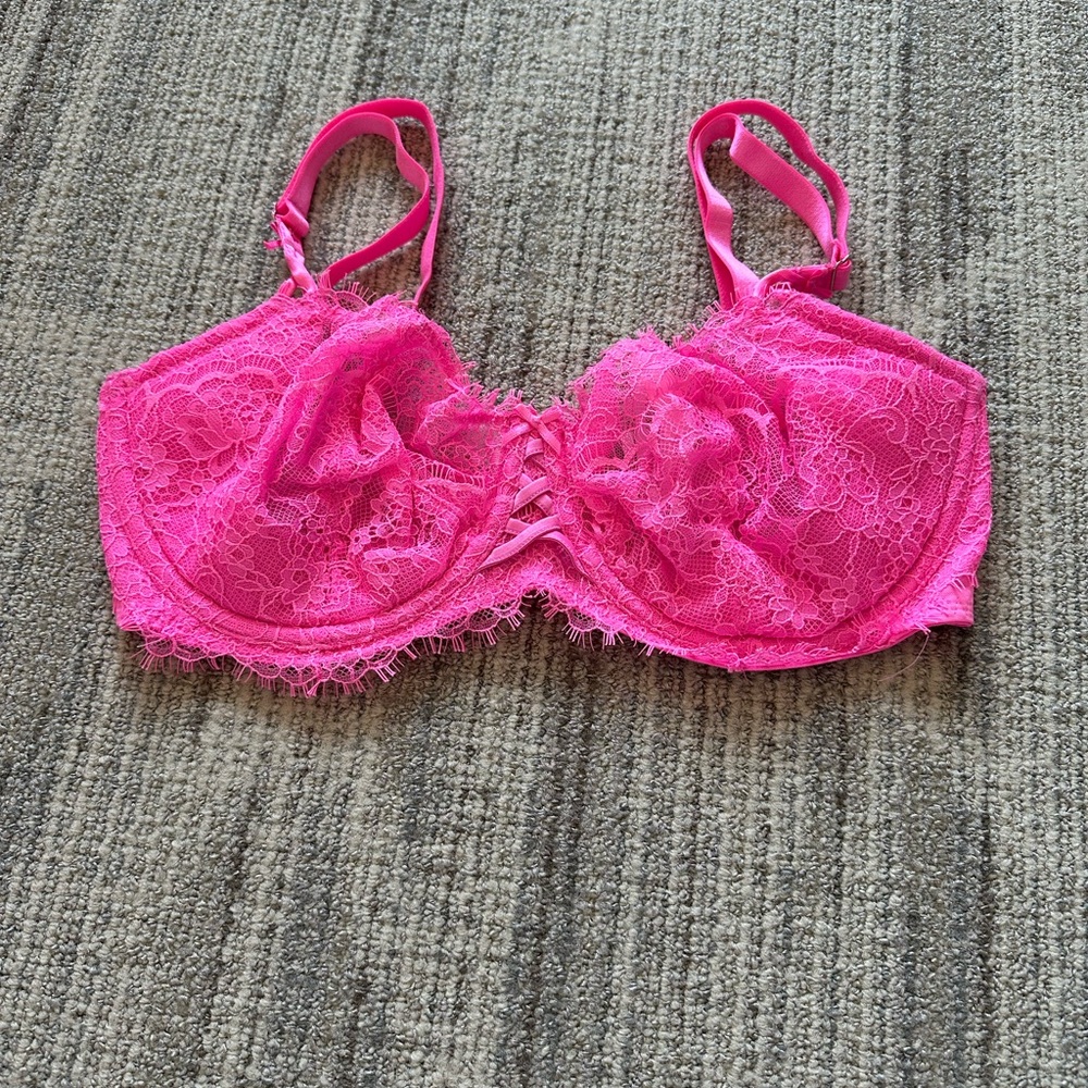 Victoria's Secret Wicked Unlined Lace Balconette Bra